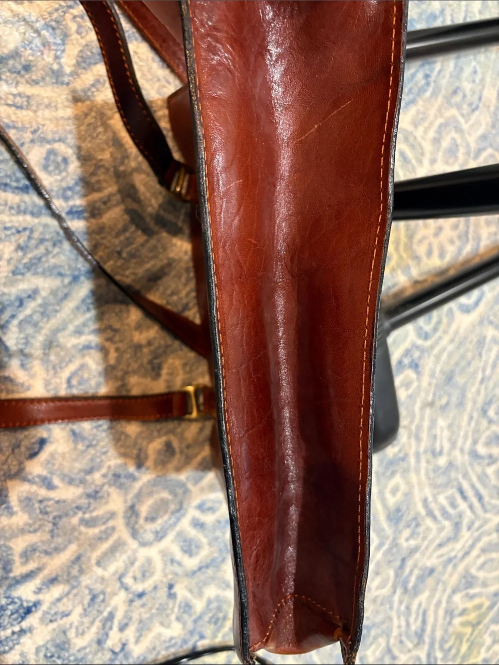 Women's Brown Leather Shoulder Bag - Classic Vintage Style